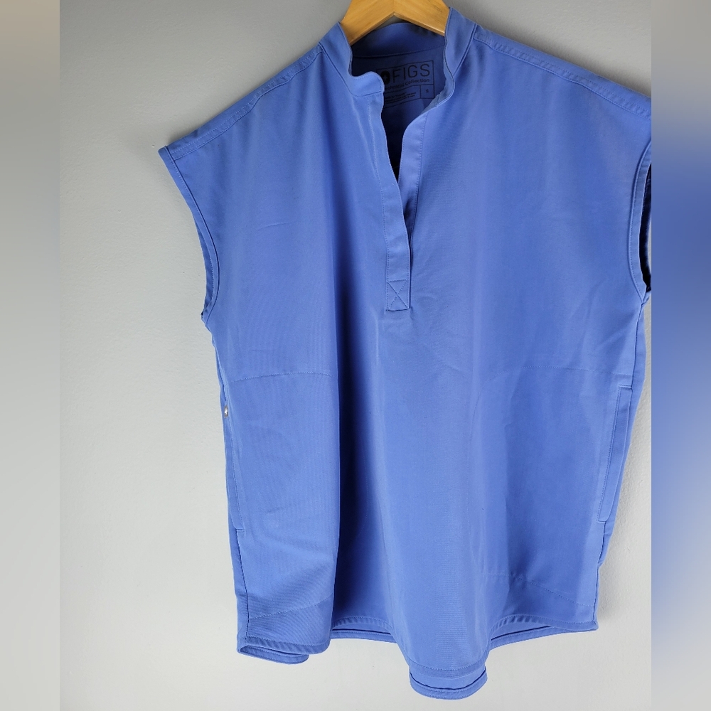 Ceil Blue Figs Rafaela Oversized Scrub Top™